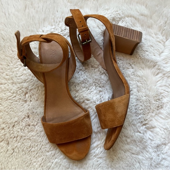 Madewell Shoes - Madewell The Claudia Sandals in Amber brown Suede Size 9